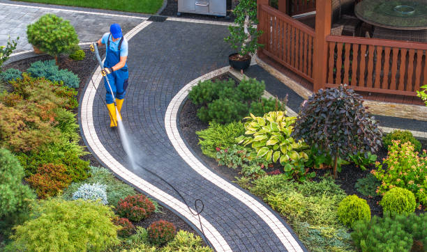 Why Choose Our Certified Pressure Washing Experts for Your Project Needs in Ellettsville, IN?